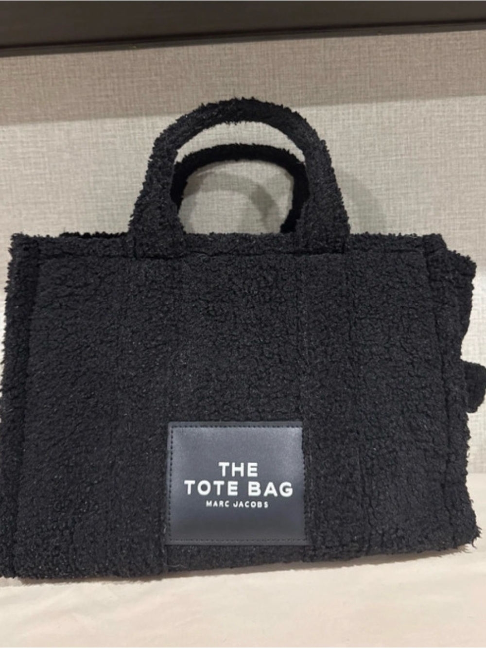 Marc Jacobs The Tote Bag in Black Sherpa